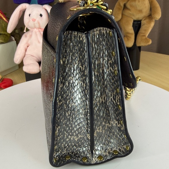 💥COACH - PARKER 18 IN SIGNATURE CANVAS WITH RIVETS AND SNAKESKIN DETAIL -45U583 - Picture 11 of 17